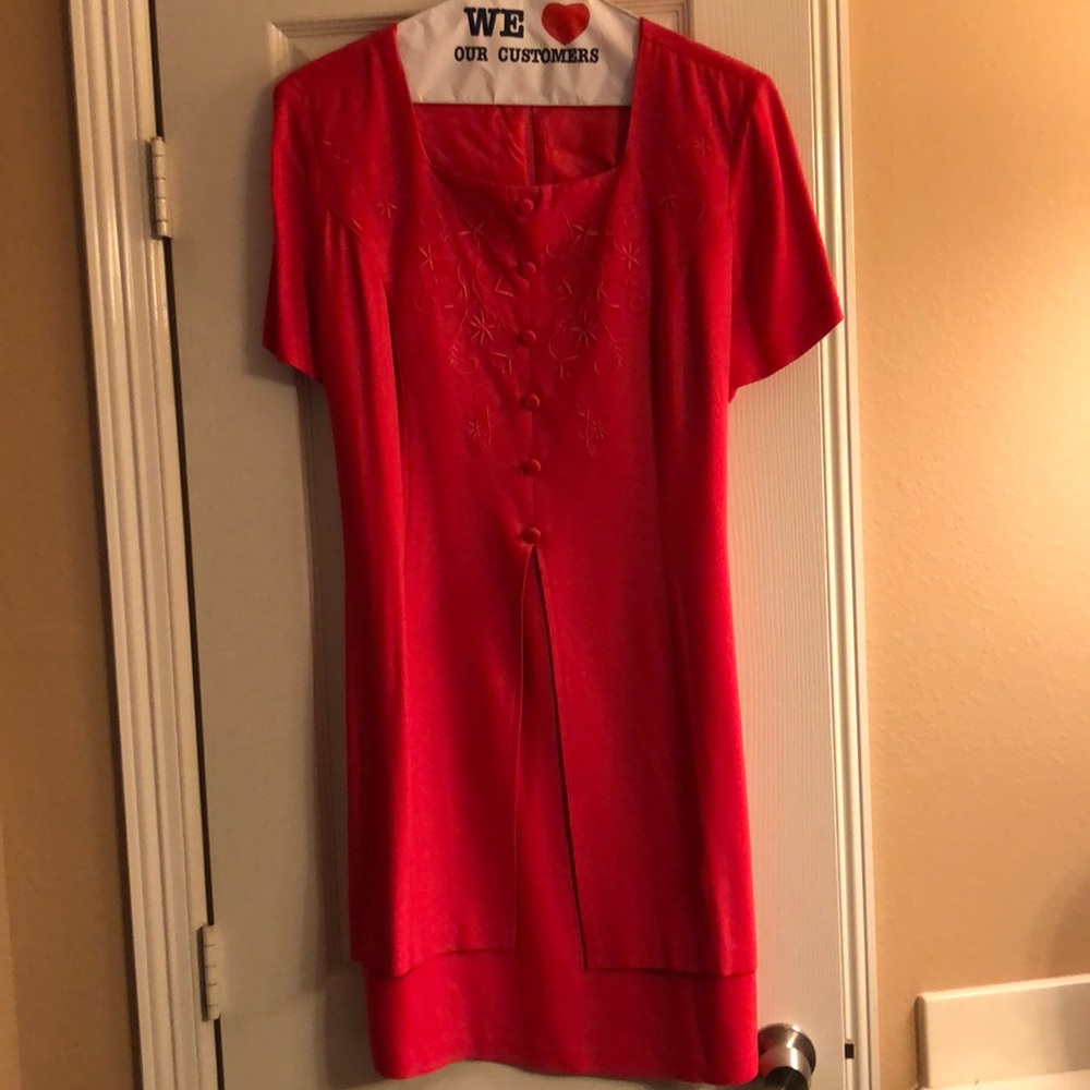 Dress - Picture 3 of 5
